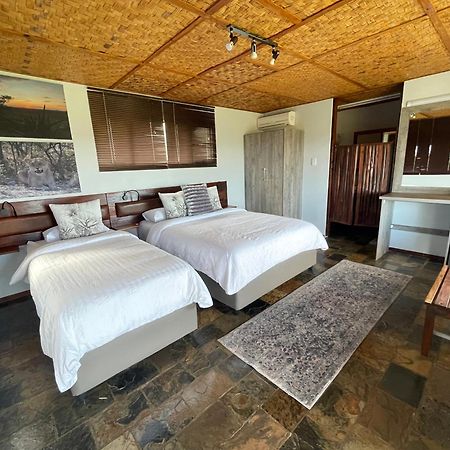Aloegrove Safari Lodge Otjiwarongo Kültér fotó