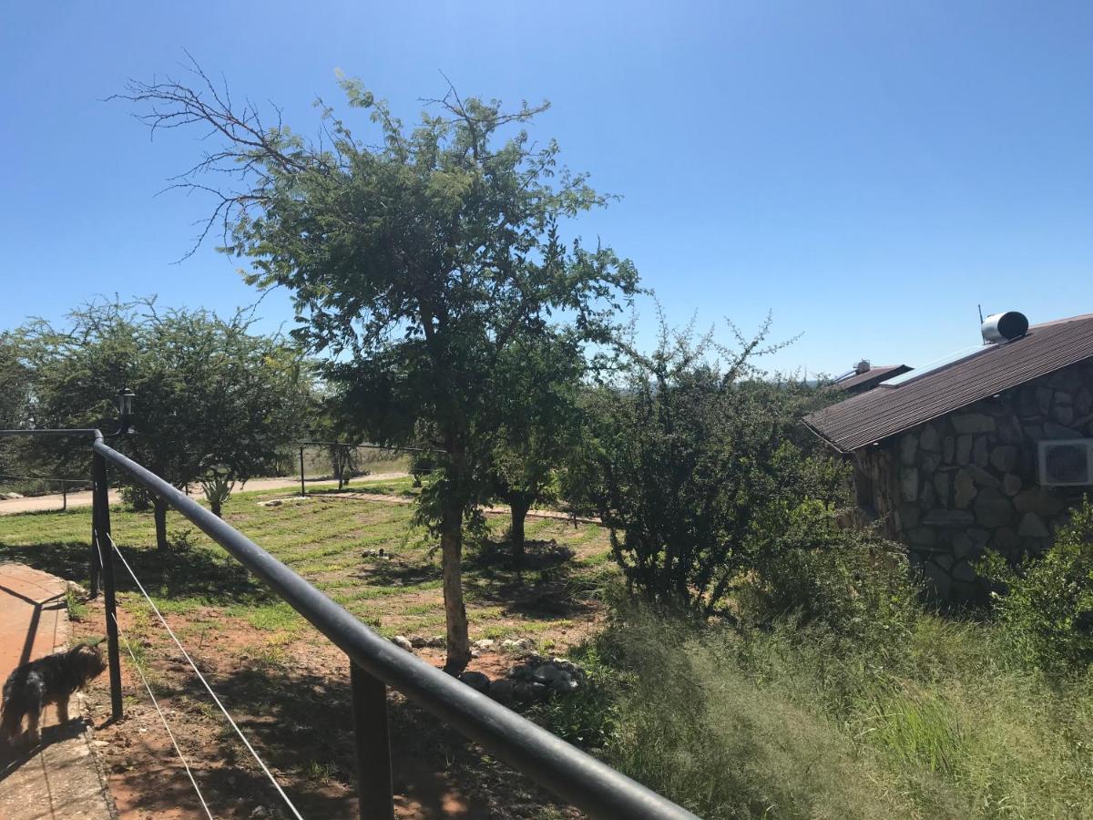 Aloegrove Safari Lodge Otjiwarongo Kültér fotó